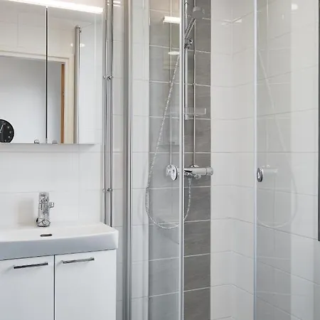 Comodo - One Bedroom - Munkkisaari,